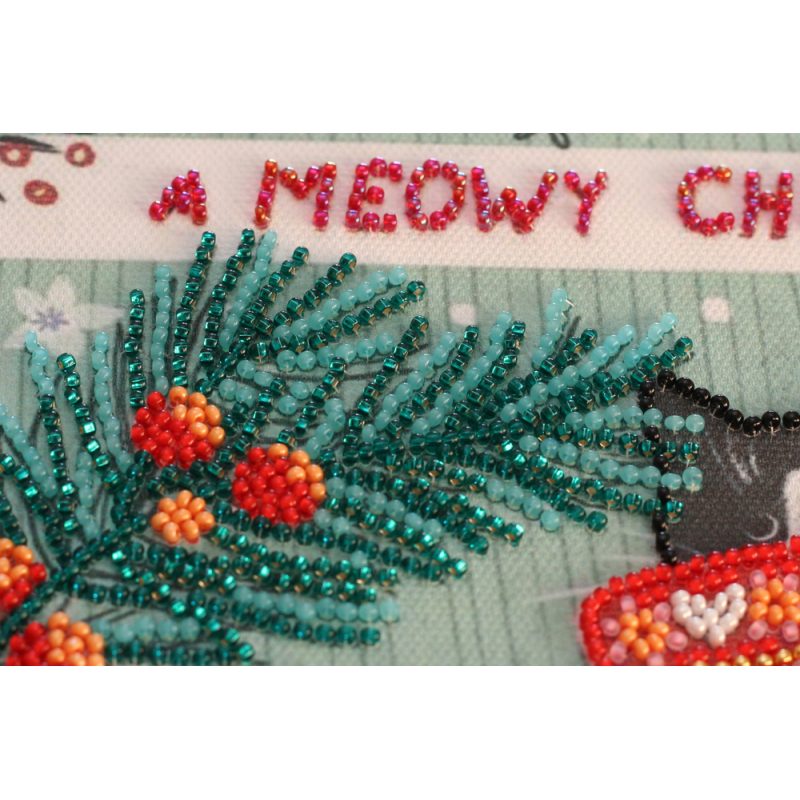 Mid-sized bead embroidery kit Meowy