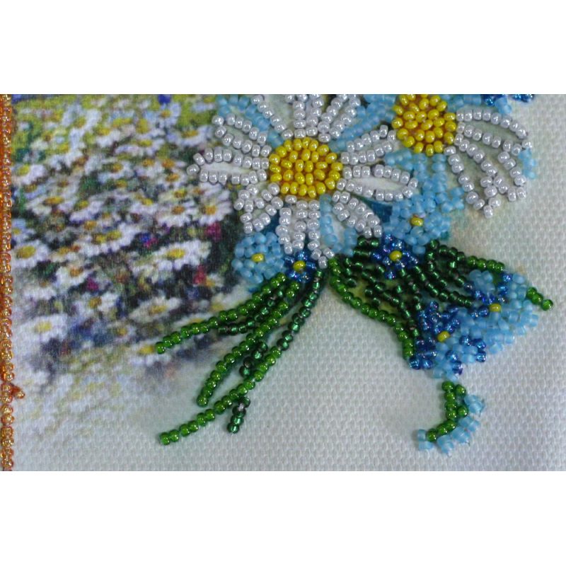 Postcard-envelope for microbead embroidery Chamomile field