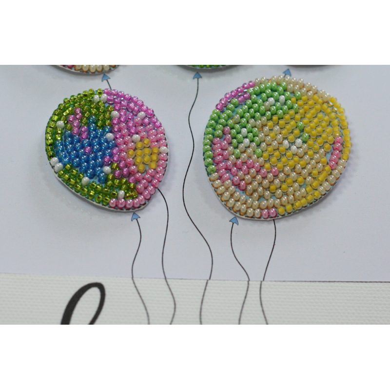 Keychain cross-stitch kit Making dreams come true!