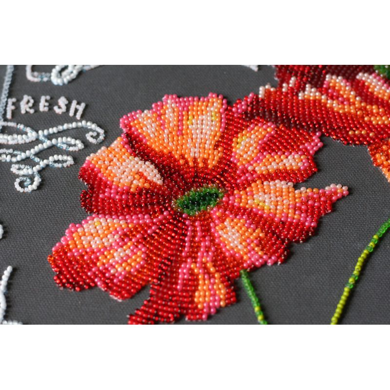 Main Bead Embroidery Kit Velvet poppies